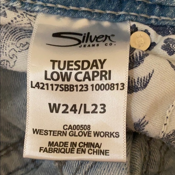 Silver capri - Picture 3 of 3